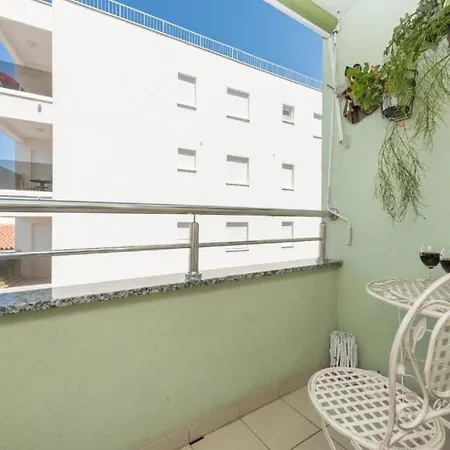 Marie Apartment